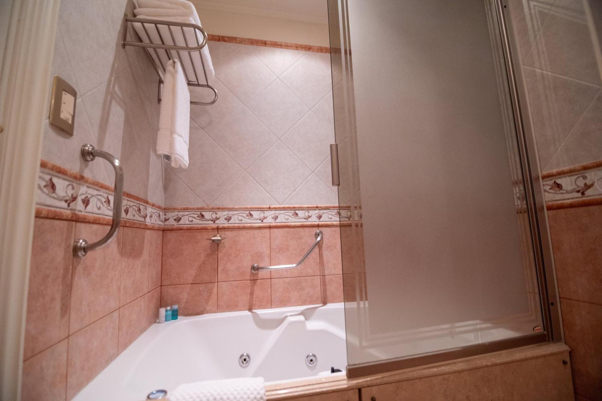 Epic Hotel Вилла-Мерседес Экстерьер фото